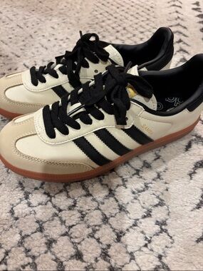 Adidas Sambas 6.5